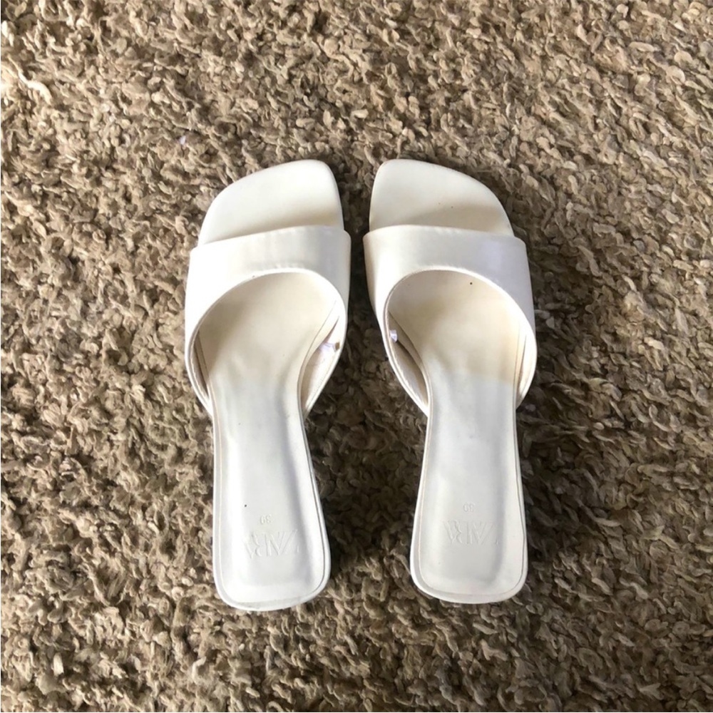 ZARA SANDAL HEELS
